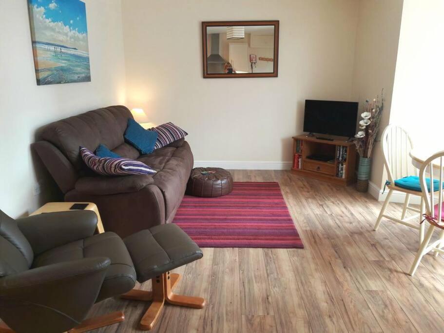 Juno - Apartment In The Heart Of Newquay New Quay Eksteriør billede